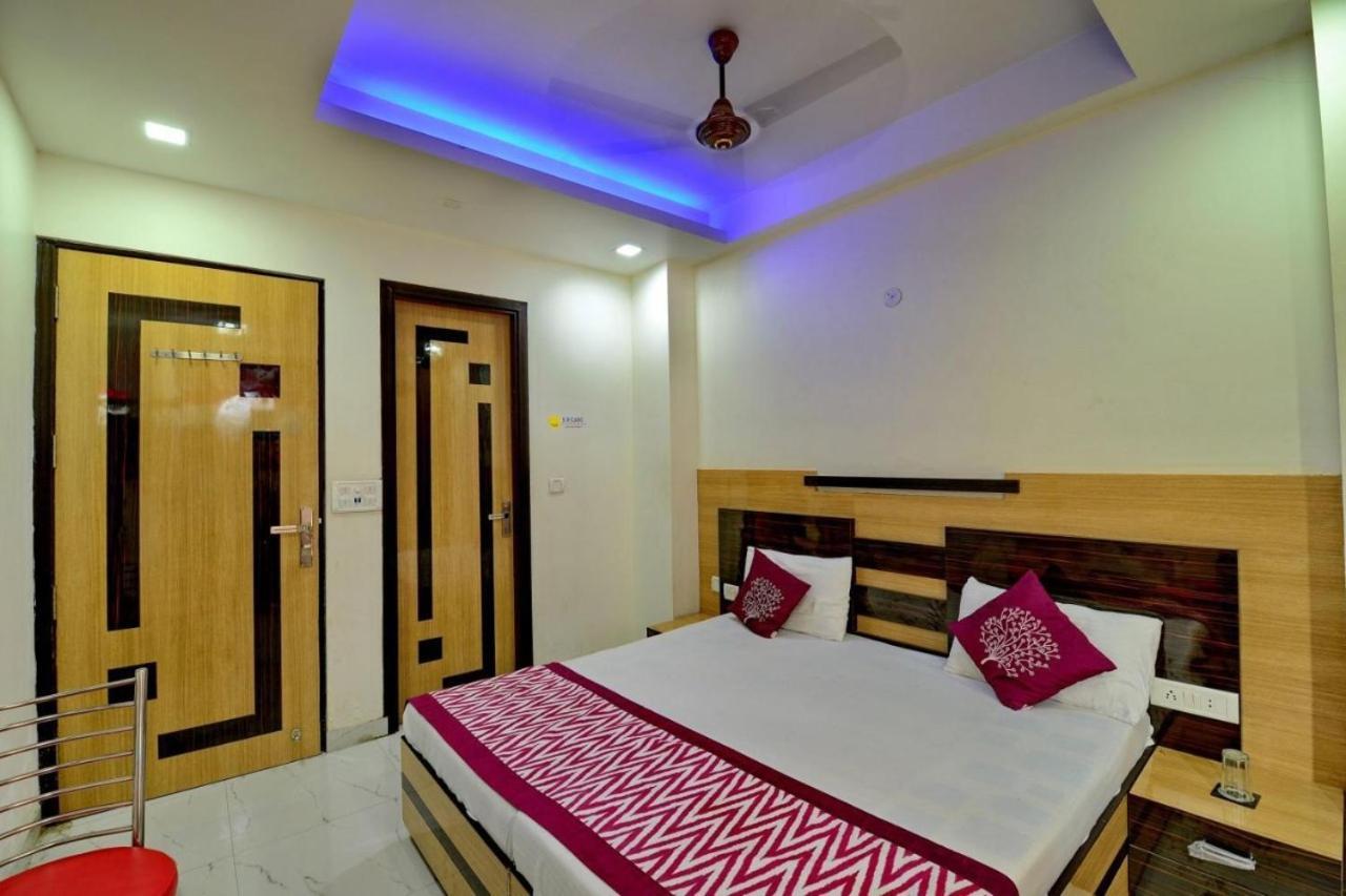Hotel Goel Residency Delhi  Exterior foto
