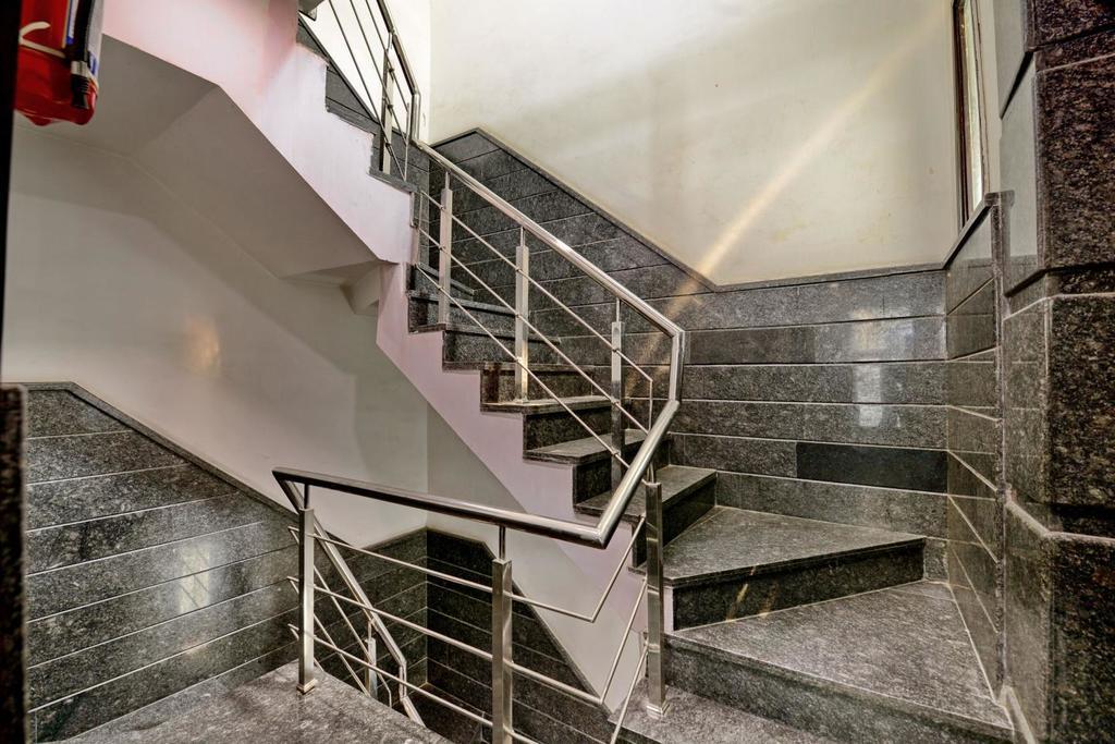 Hotel Goel Residency Delhi  Exterior foto