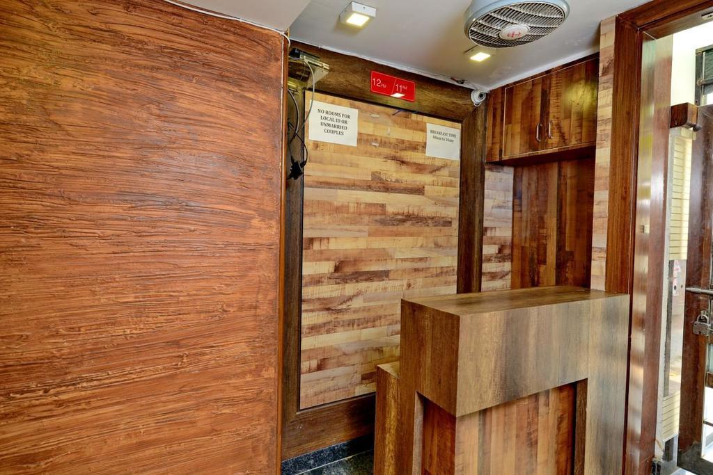 Hotel Goel Residency Delhi  Exterior foto